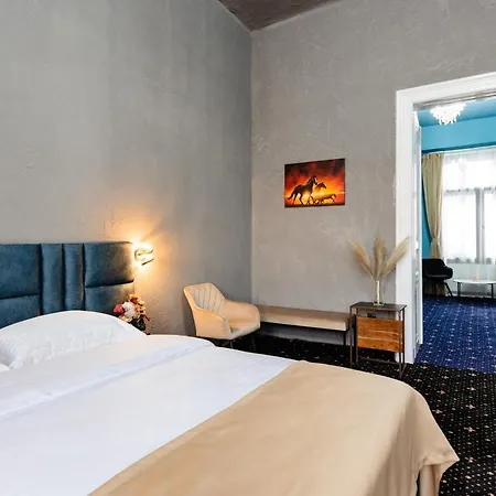 Palace Bulevard Hotel