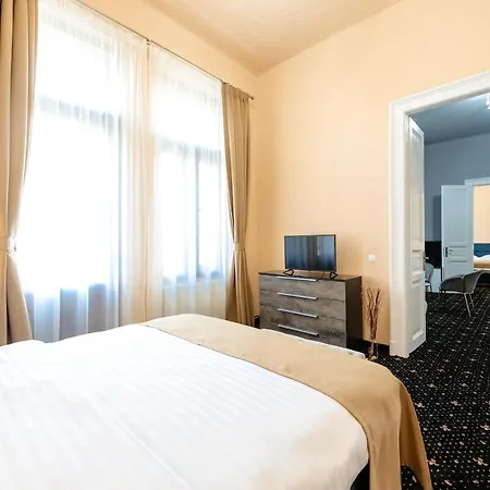 Palace Bulevard 3* Κλουζ-Ναπόκα