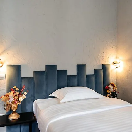 Palace Bulevard Hotel