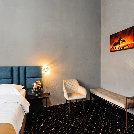 Hotel Palace Bulevard 3*