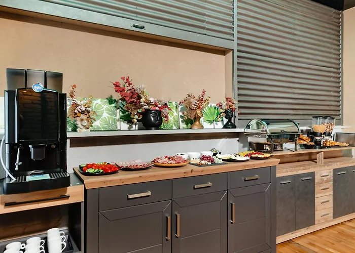 Palace Bulevard Hotel