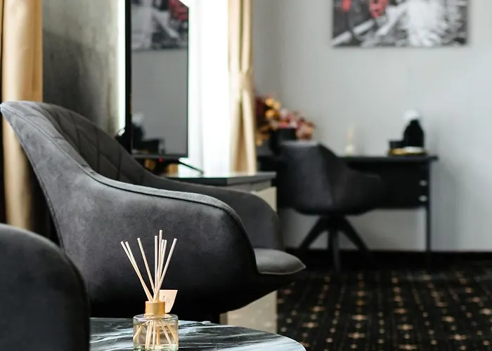 Palace Bulevard Hotel 3*