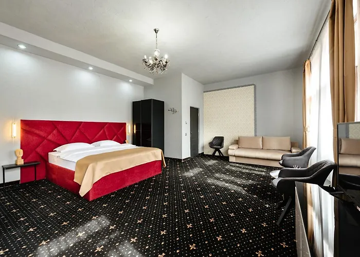 Palace Bulevard Hotel