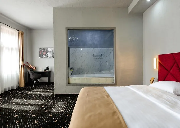 Hotel Palace Bulevard 3*