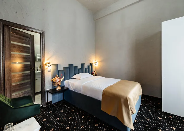 Hotel Palace Bulevard 3*