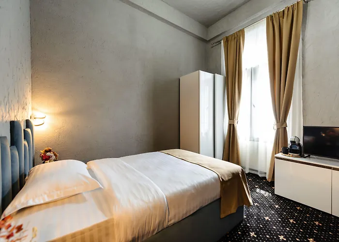 Palace Bulevard Hotel 3*